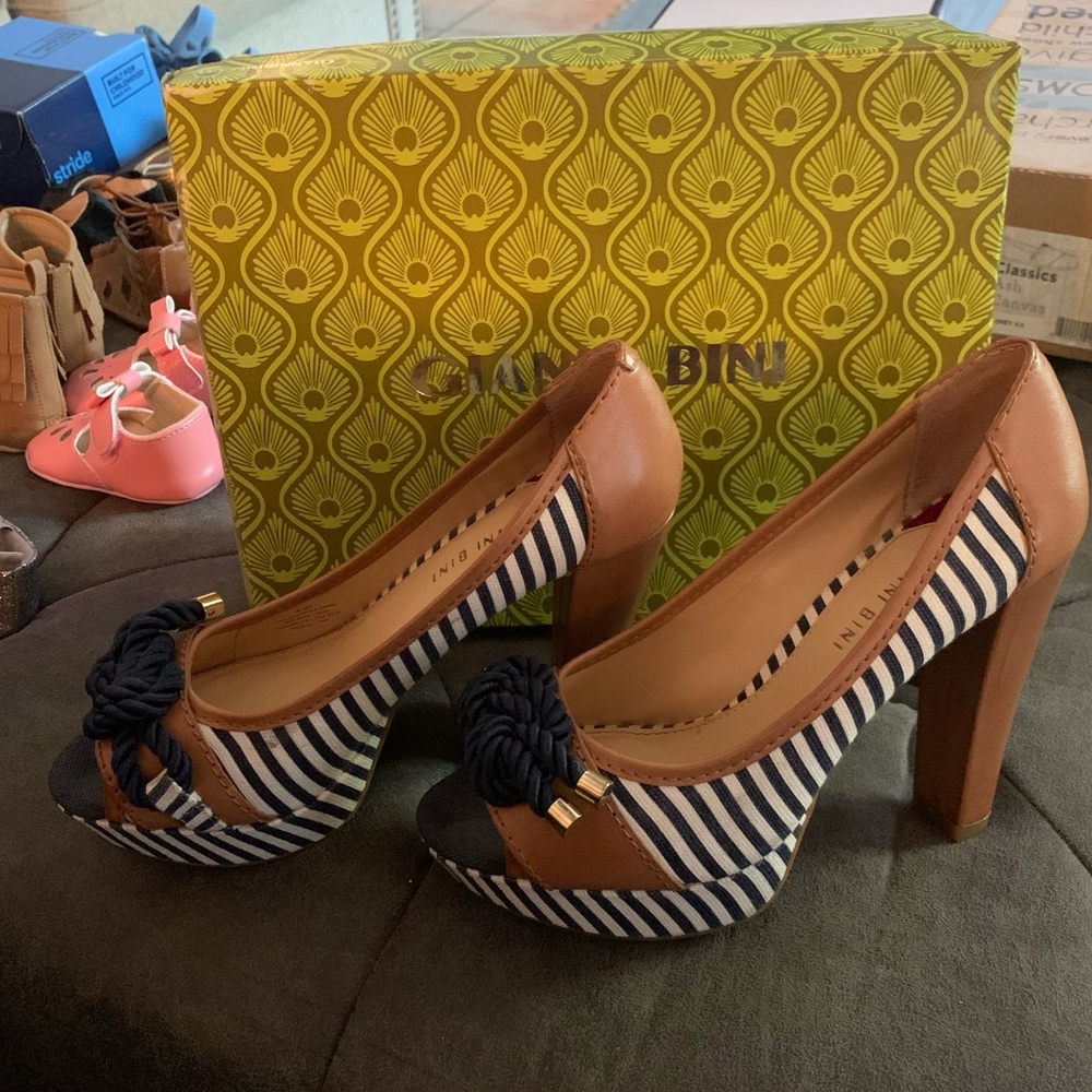 Gianni Bini Nautical Ahoy heels